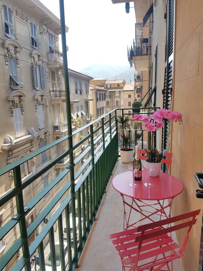 Hotel Cinqueterre Behind La Spezia Esterno foto